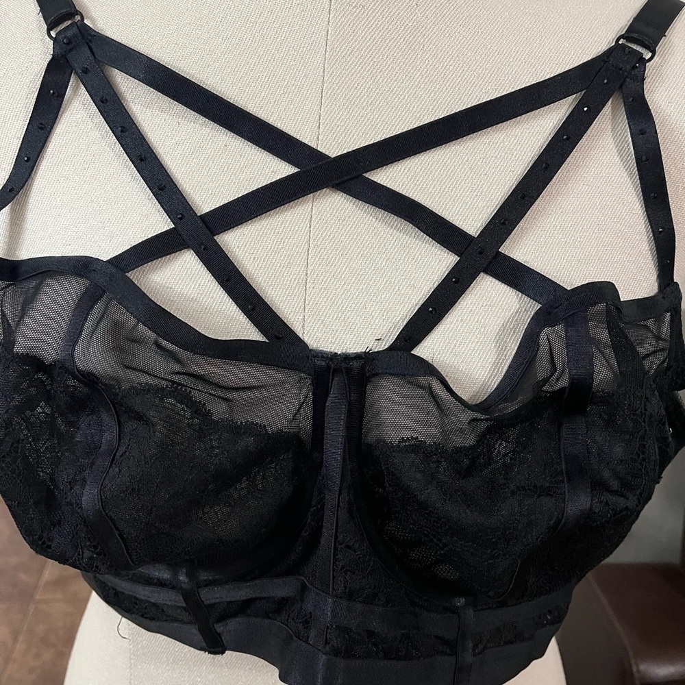 Torrid Curve Bra Size 3x - image 2